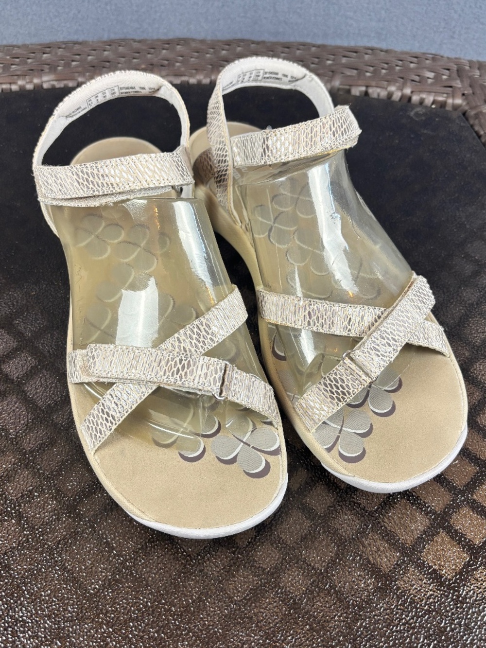 Clarks Collection Tresca Trace Reptile Print Slingback Slip On Sandals Size 9M